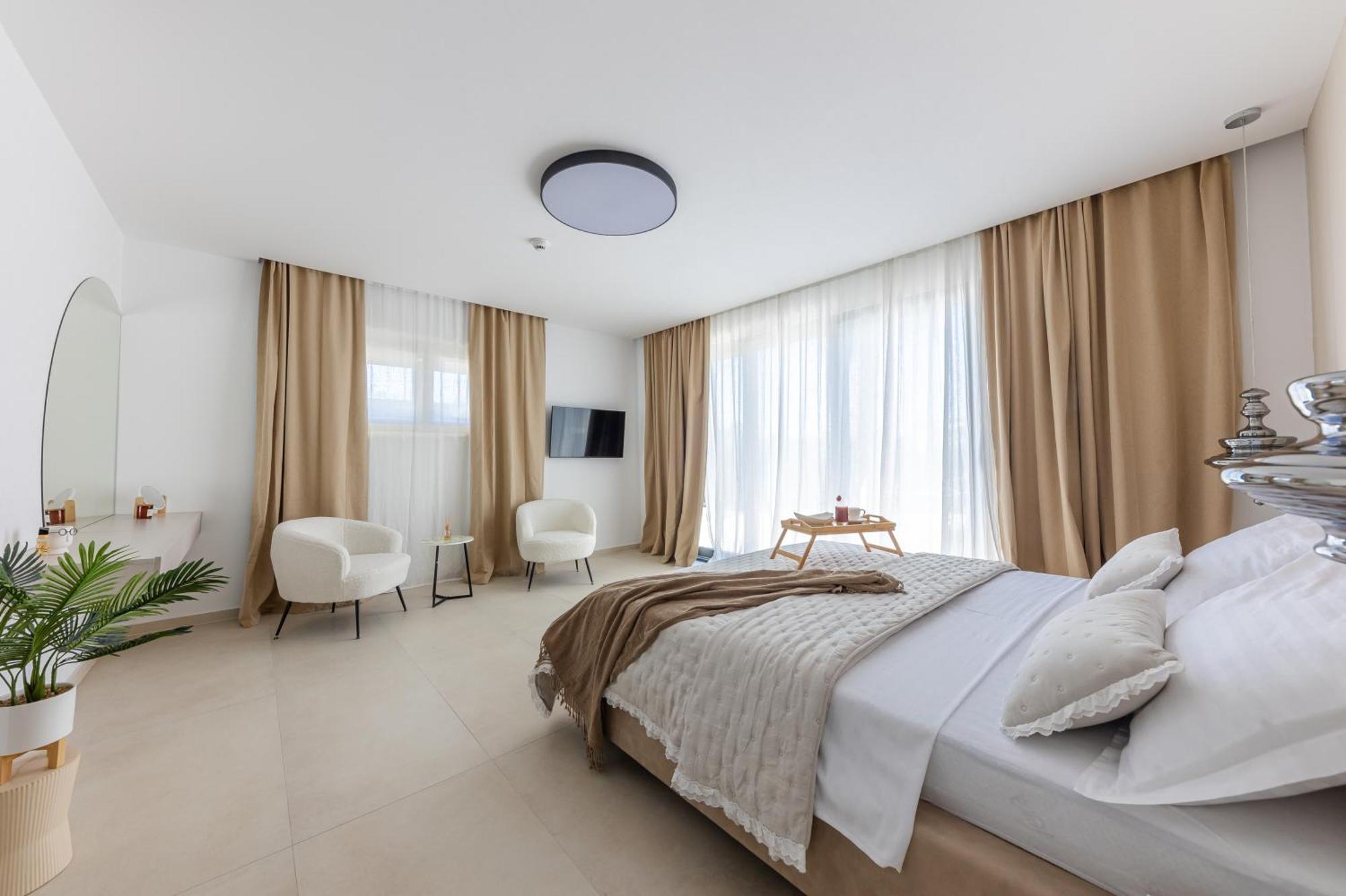 Luxury Villa My Wish With Pool Kaštel Stari エクステリア 写真