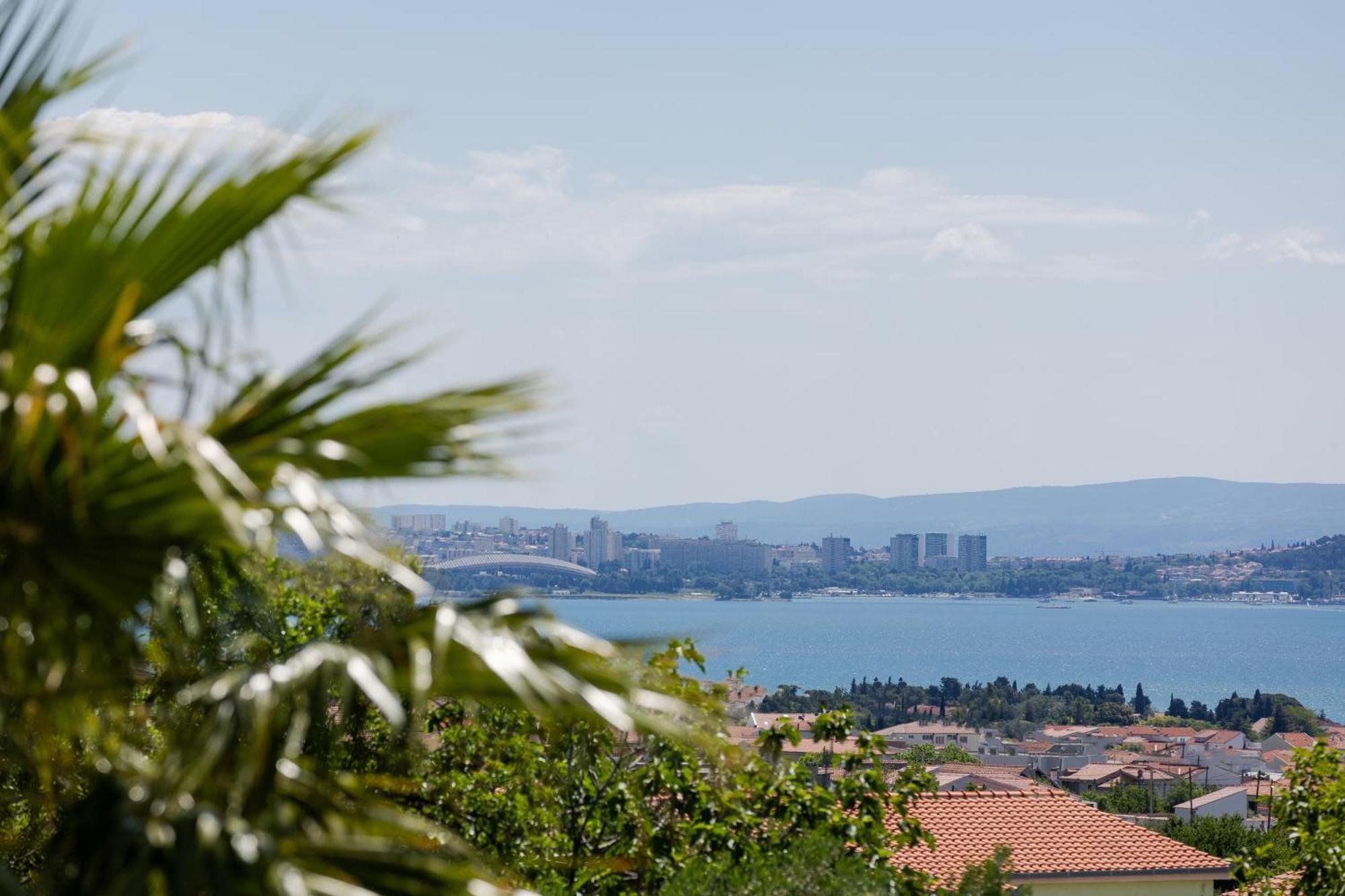 Luxury Villa My Wish With Pool Kaštel Stari エクステリア 写真
