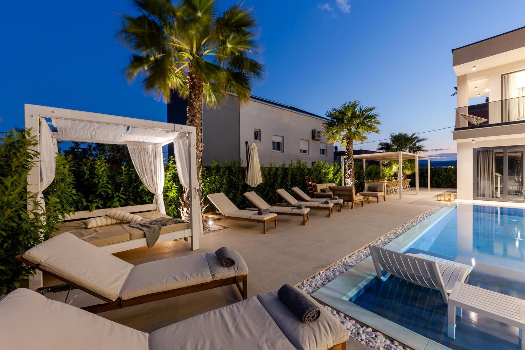 Luxury Villa My Wish With Pool Kaštel Stari エクステリア 写真